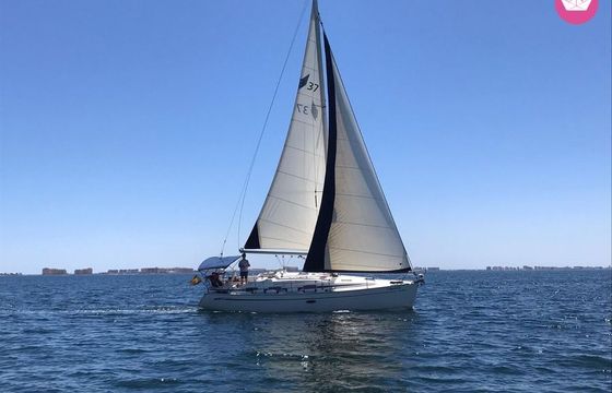 bavaria 37 cruiser