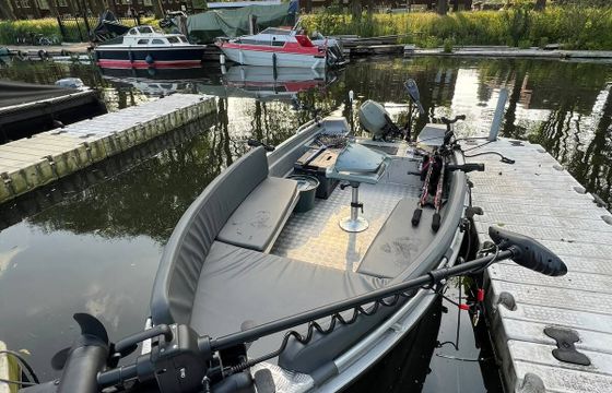 fishing boat - amsterdam - visboot qwest