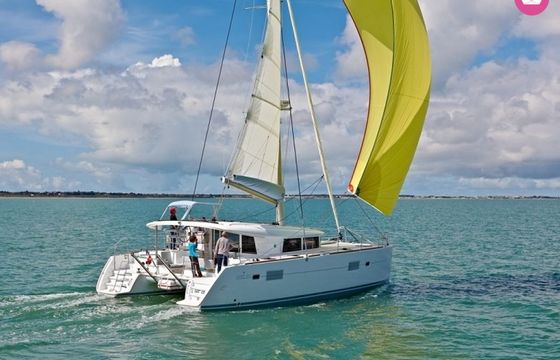 lagoon 400 s2