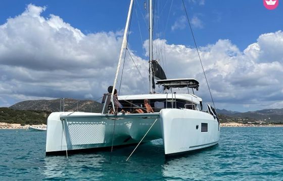 lagoon lagoon 42