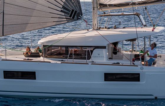 lagoon 40