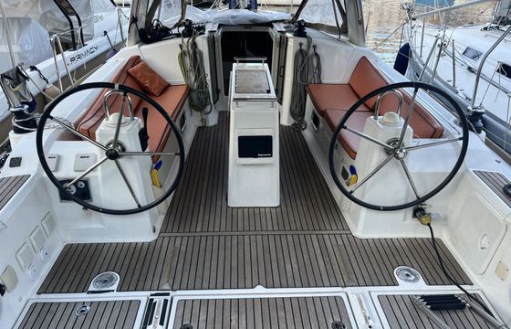 beneteau oceanis 38
