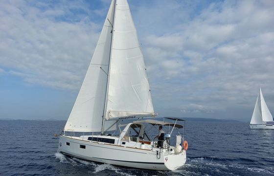 beneteau oceanis 38.1