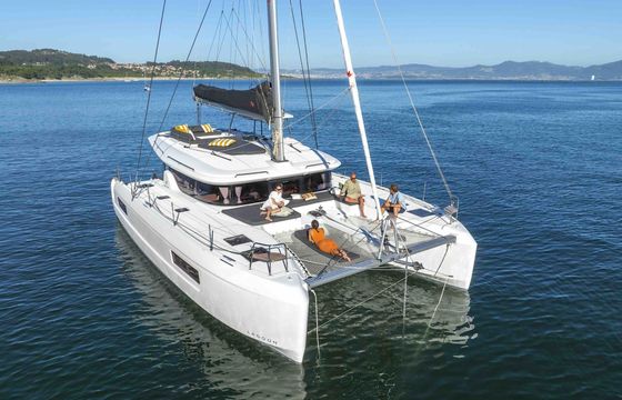 lagoon 43