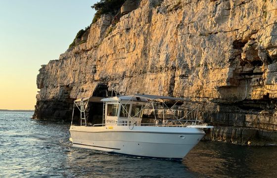 private boat tour around n.p. brijuni and pula triakis c30