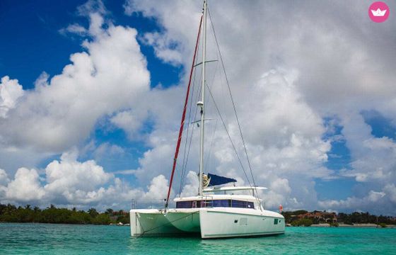 lagoon 42