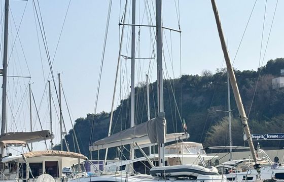 beneteau oceanis 43
