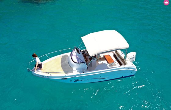 saver motor boat cabin 620 wa