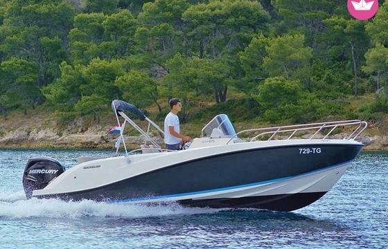 quicksilver 675 activ open