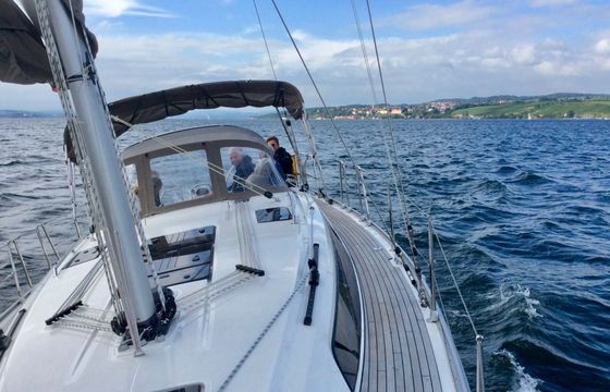 bavaria 37 cruiser