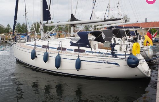 bavaria 33