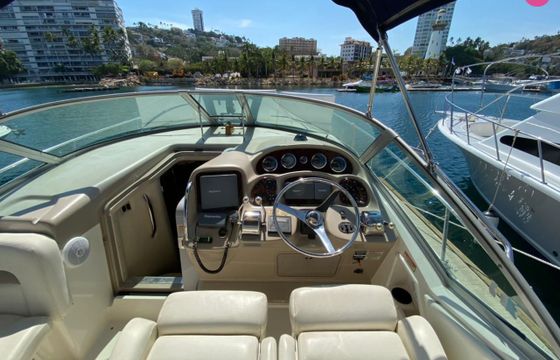 sea ray 320 sundancer 2hrs minimum booking