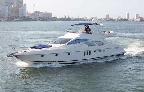 azimut fly bridge 62