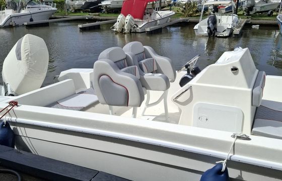 motorboat 24