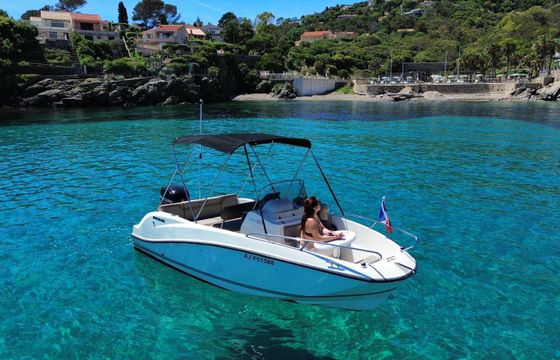 quicksilver activ 505 open