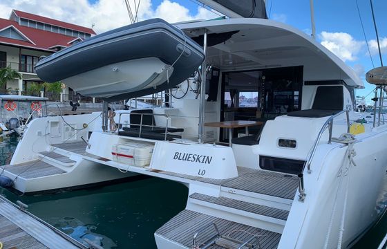 lagoon lagoon 42