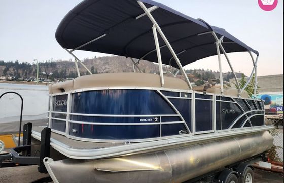 sylvan mirage 8520 party pontoon boat