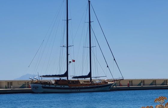 motor-sailer gulet schooner bonifacio