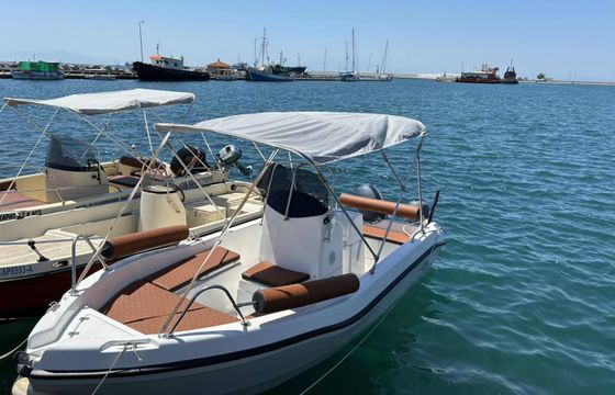 athrakiboats triton 4.74
