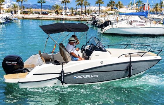 quicksilver activ 605 open málaga