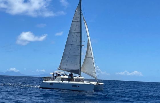 lagoon lagoon 421