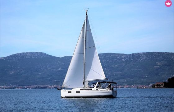 beneteau oceanis 35