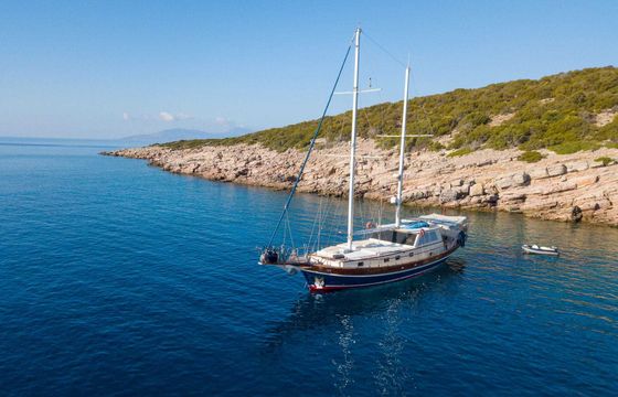custom comfortable gulet from bodrum up to 6 passangers
