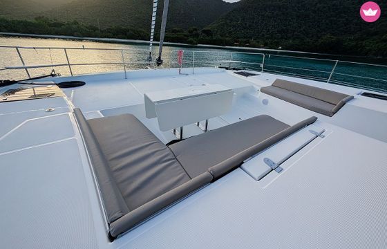 catana group bali 5.4 - 6 + 2 cab.
