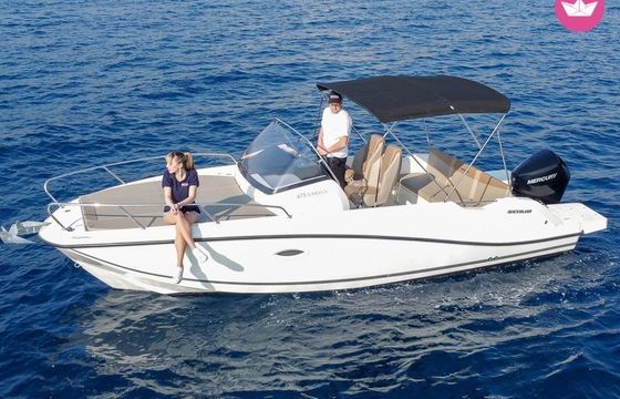 quicksilver activ 675 sundeck