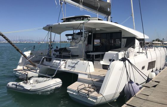 lagoon 42