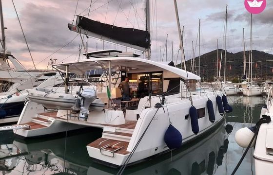 lagoon lagoon 42