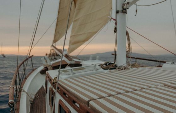 traditional trechandiri wooden sailboat