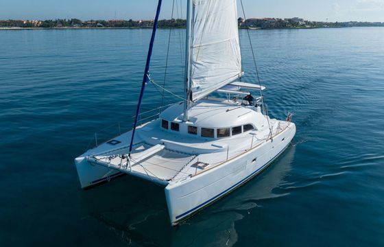 lagoon lagoon 380