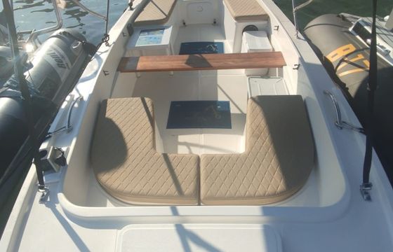 the ultimate luxury private boat without skipper