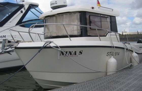 quicksilver 605 pilothouse