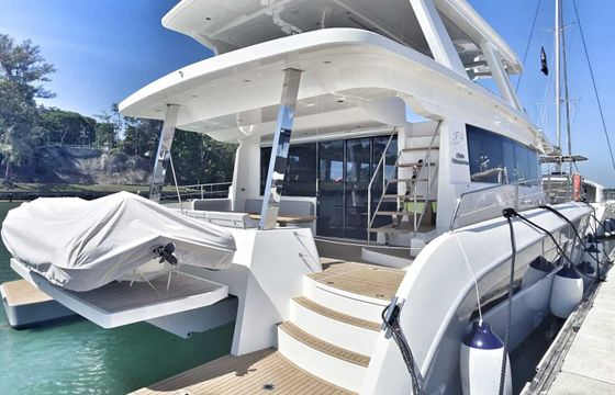 akula catamarans akula 56