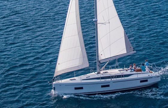 bavaria c42