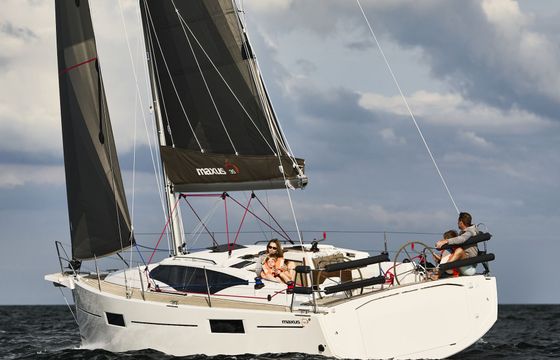 northman yachts maxus35