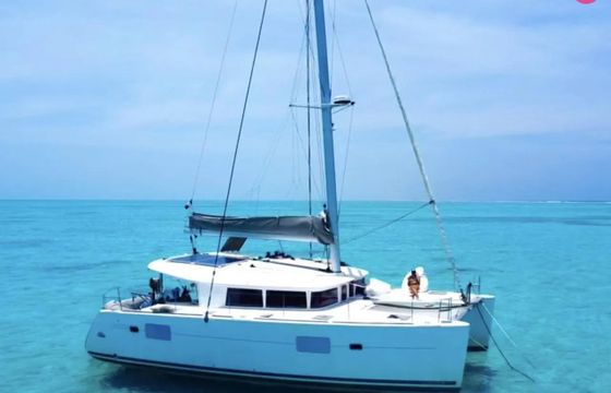 lagoon 400
