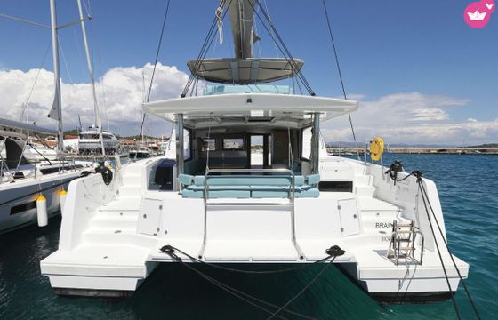 catana group bali 4.6 - 4 + 1 cab.