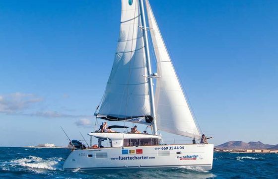 lagoon 400