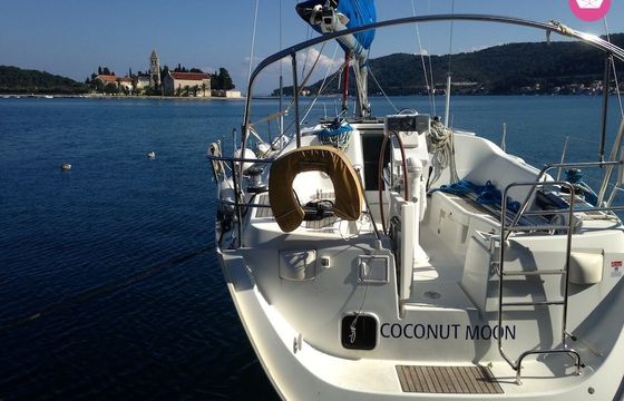 beneteau oceanis 373