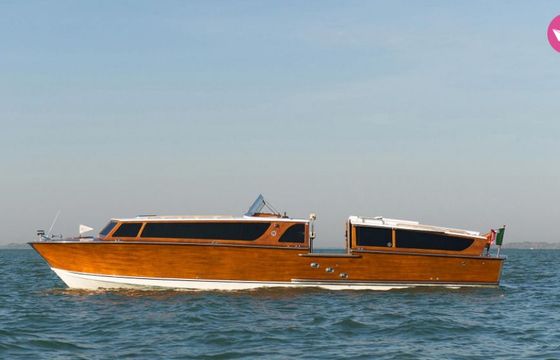 barca di lusso in legno grand water limousine