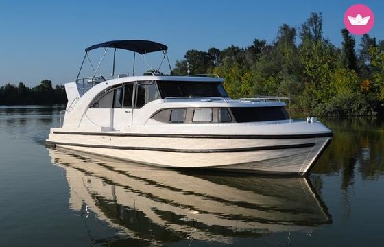 houseboat minuetto 8