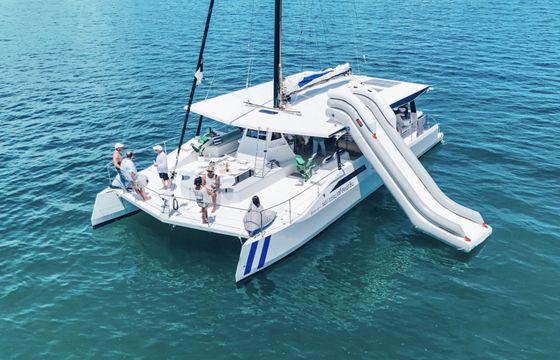 satisfaction party catamaran