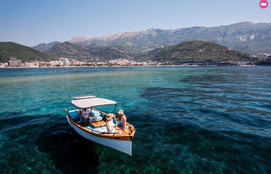wooden boat riva