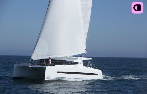 catana bali 4.5 - 4 + 2 cab.