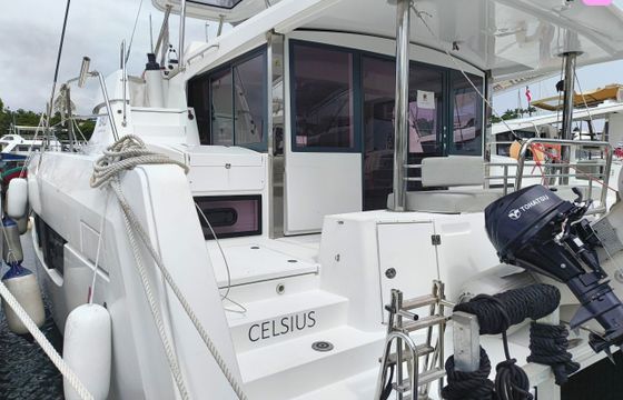 catana group bali 4.4 - 4 + 2 cab.