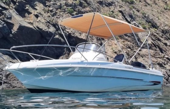 beneteau open 550 flyer