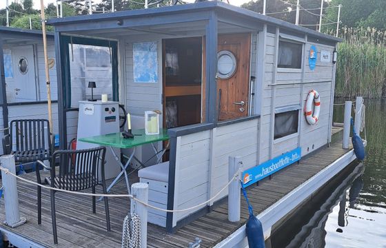 woma knajdek meble sp. zo.o hausboot